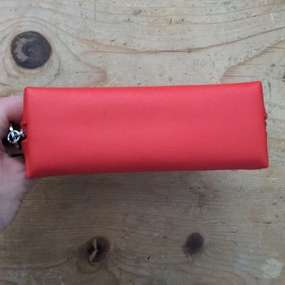 NWOT Givenchy Makeup Bag - Picture 3 of 6